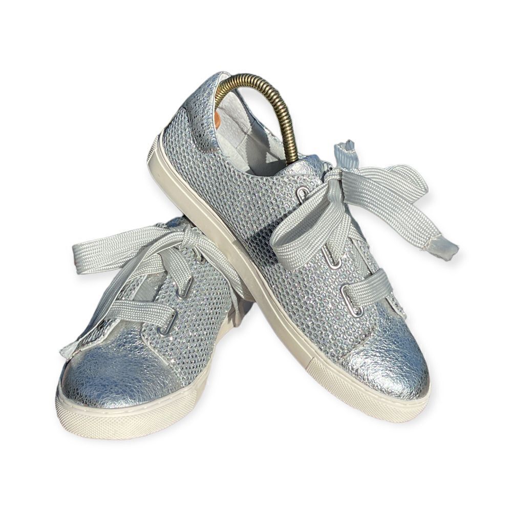 Gianni Bini Sliver Metallic Glitz Fashion Casual Tennis Shoes Size 9.5